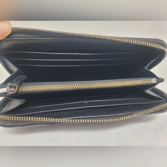 Bottega Veneta Black Woven Leather Zip Around Long Wallet Italy Authentic